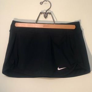 ✔️Like new!! Nike Tennis/ Golf Skirt ⛳️🎾